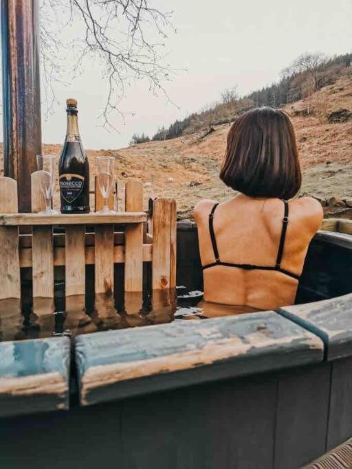 Ash Winter Retreat- Hot Tub & Log Bruner Barmouth Extérieur photo